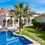 Casa Mosa Feriehus *